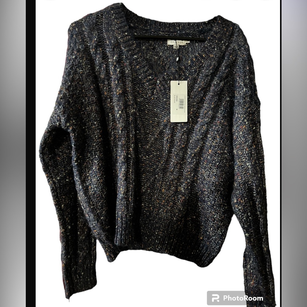 Nwt Molly bracken sweater
